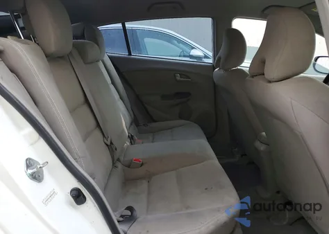 2014 Honda Insight Lx z USA, uszkodzony, nr VIN JHMZE2H58ES002612